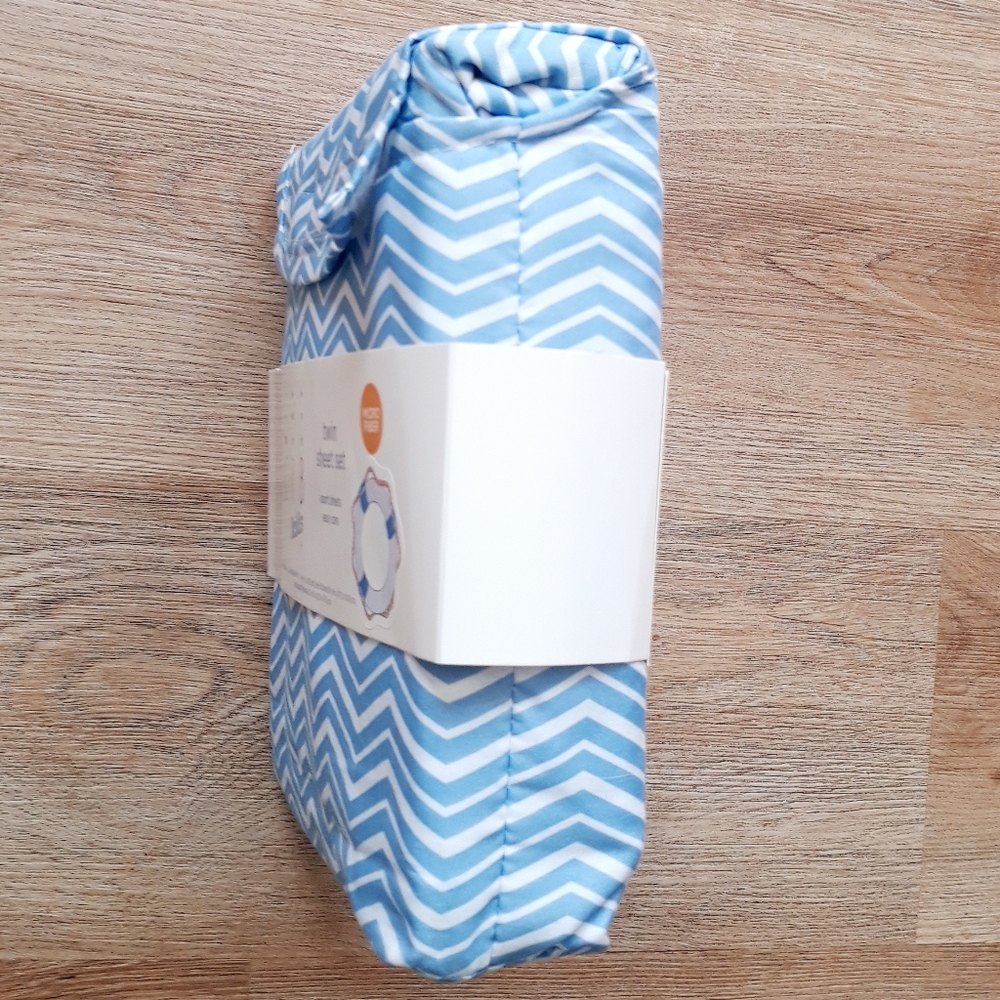 CRB Kids Printed Chevron 3-Piece Microfiber Twin Sheet Set - Blue and White - Picture 8 of 10